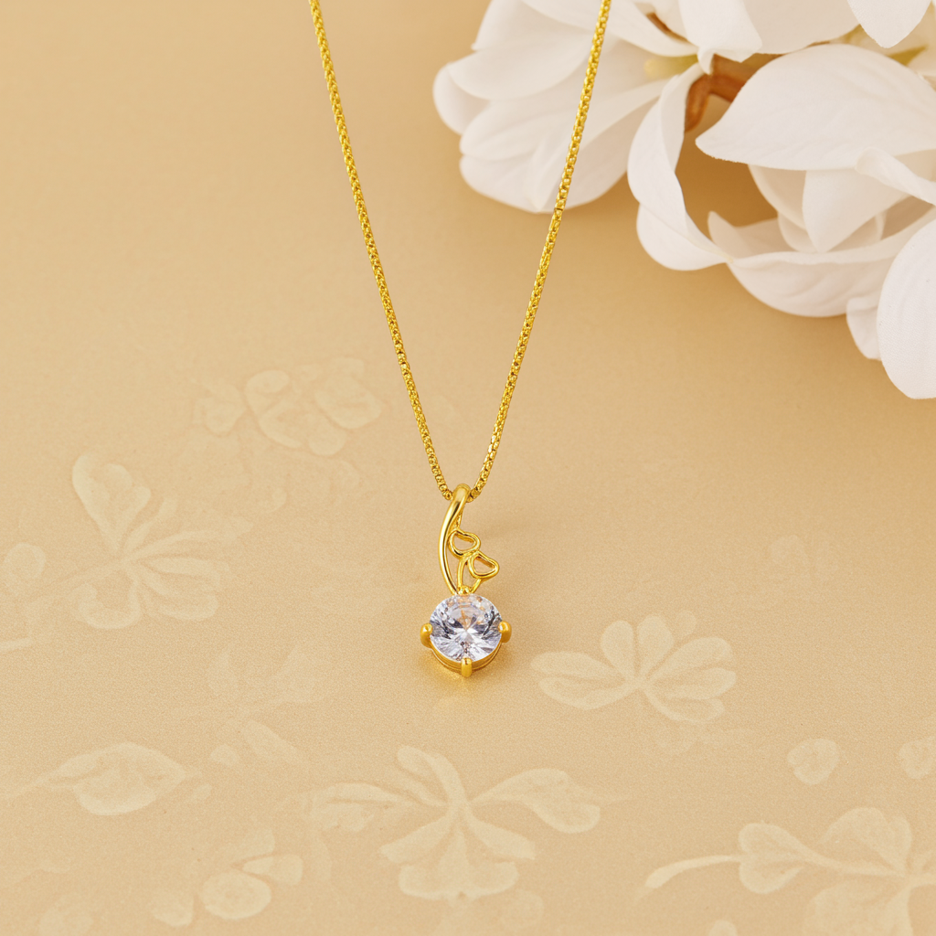 Elegant Gold Pendant Necklace