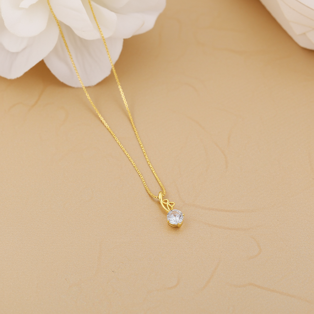 Elegant Gold Pendant Necklace