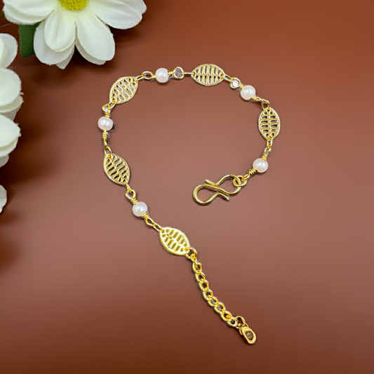 Elegant Gold-Plated Leaf &amp; Pearl Bracelet –6 Inch